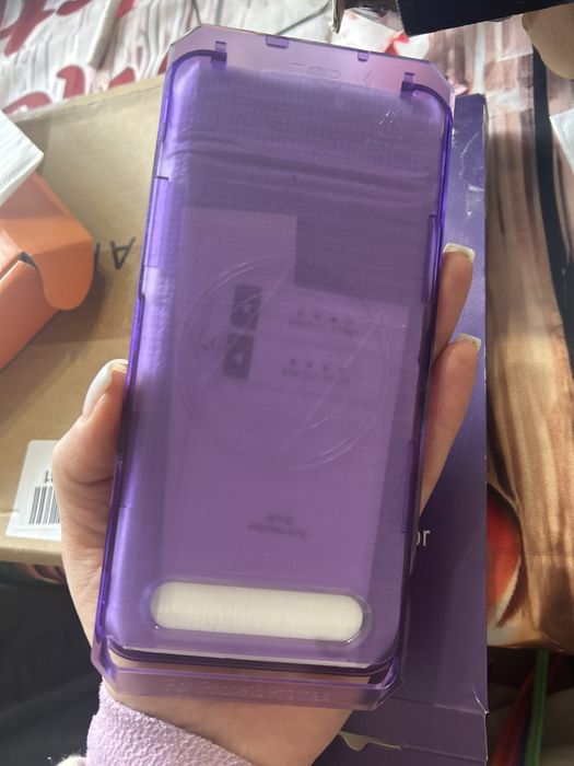 Екран на айфон 16 pro max