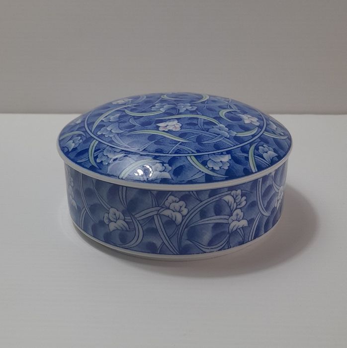 Caixa de porcelana