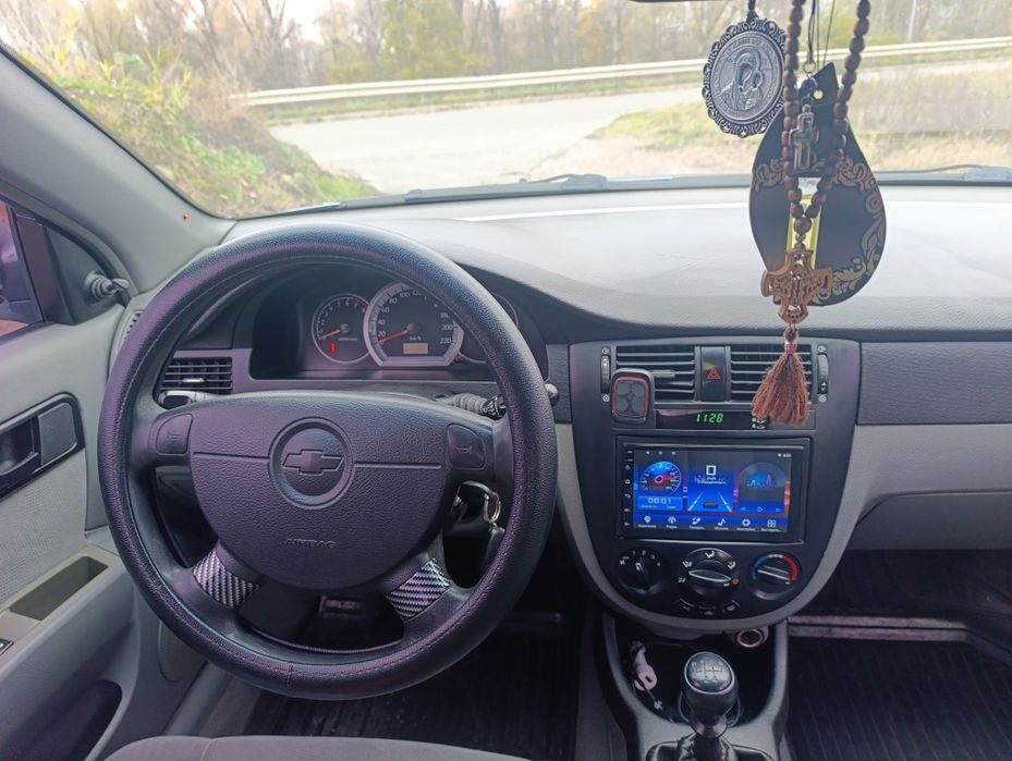 Продам  Chevrolet Lacetti SE