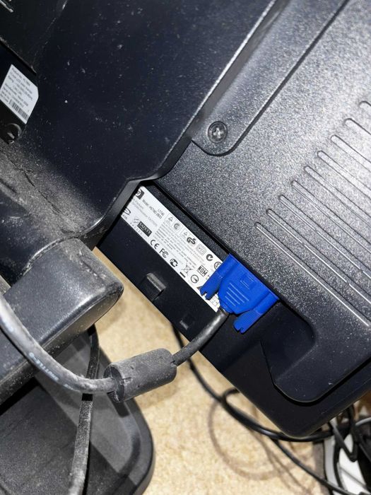 2 Monitores PC 60Hz de 19'