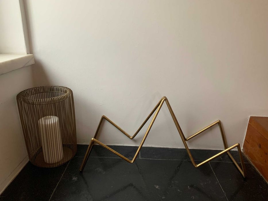 Suporte para livros em metal da Zara Home