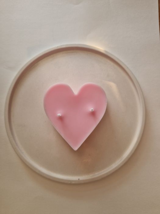 Ароматична свічка ручної роботи у формі серця