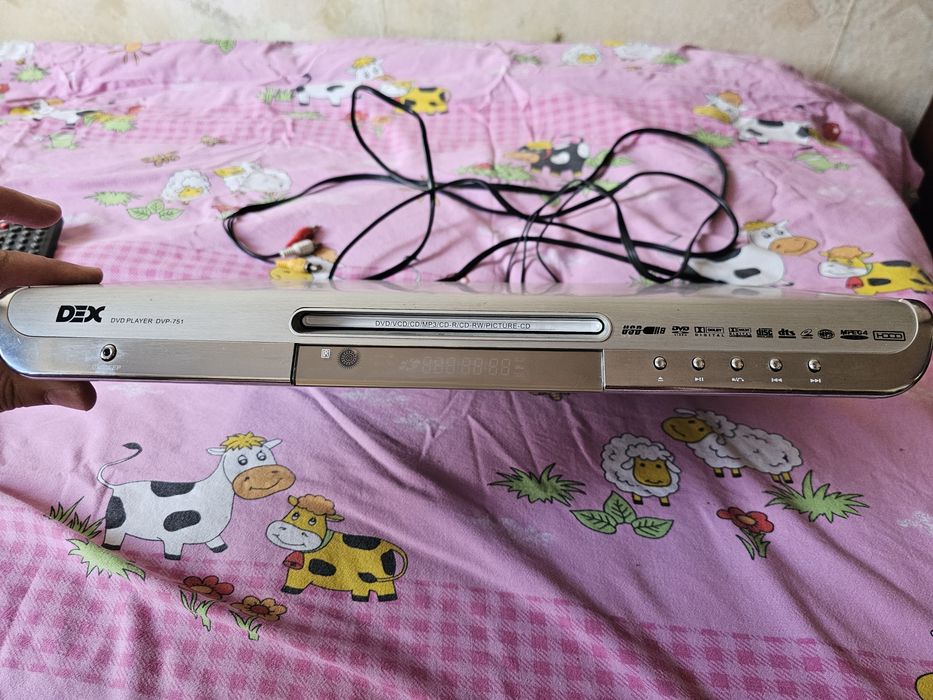 DVD проигрыватель DEX dvp-751
