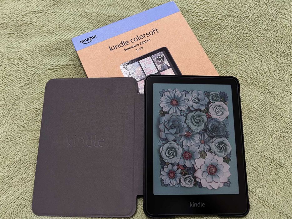 Amazon Kindle Colorsoft Signature Edition (32GB) — новий рідер + чохол