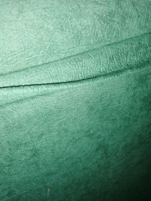 Poltrona em pele lavável