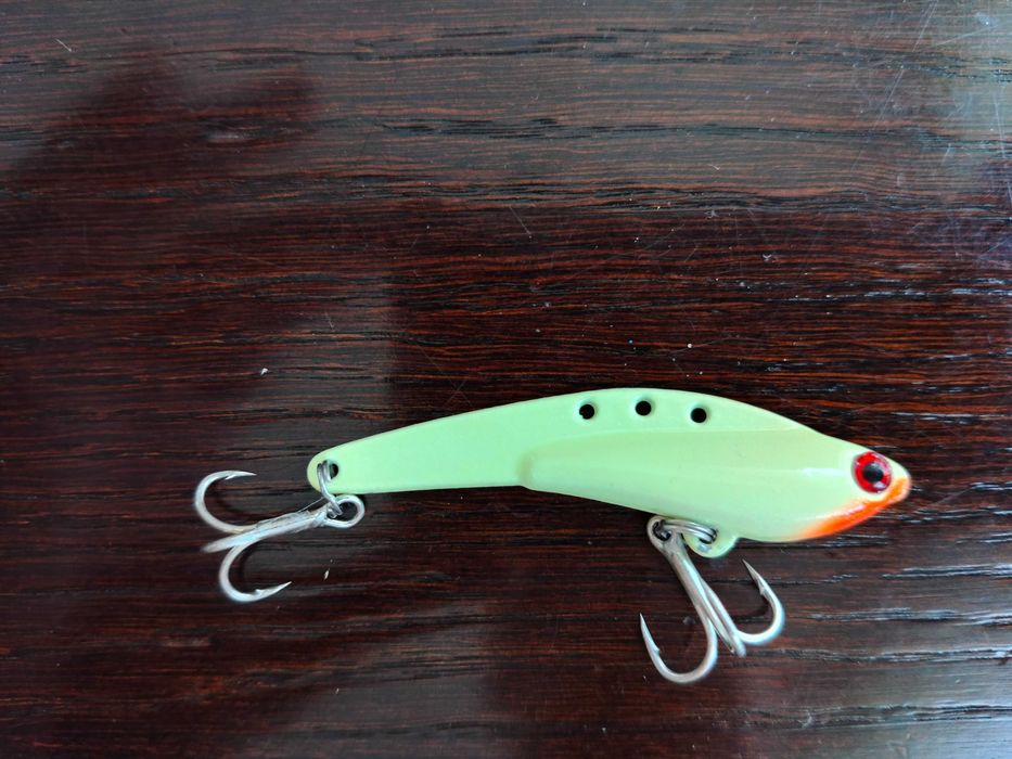 Cykada 13g 7cm kolor fluo metal sum.sandacz