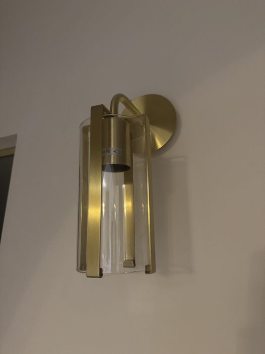 Oswietlenie szczotkowane zloto- dwa zyrandole i 2 kinkiety