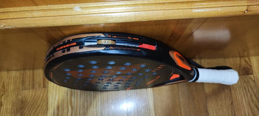Raquete de Padel Adidas Arrow_Hit CTRL 2026 – Como Nova!