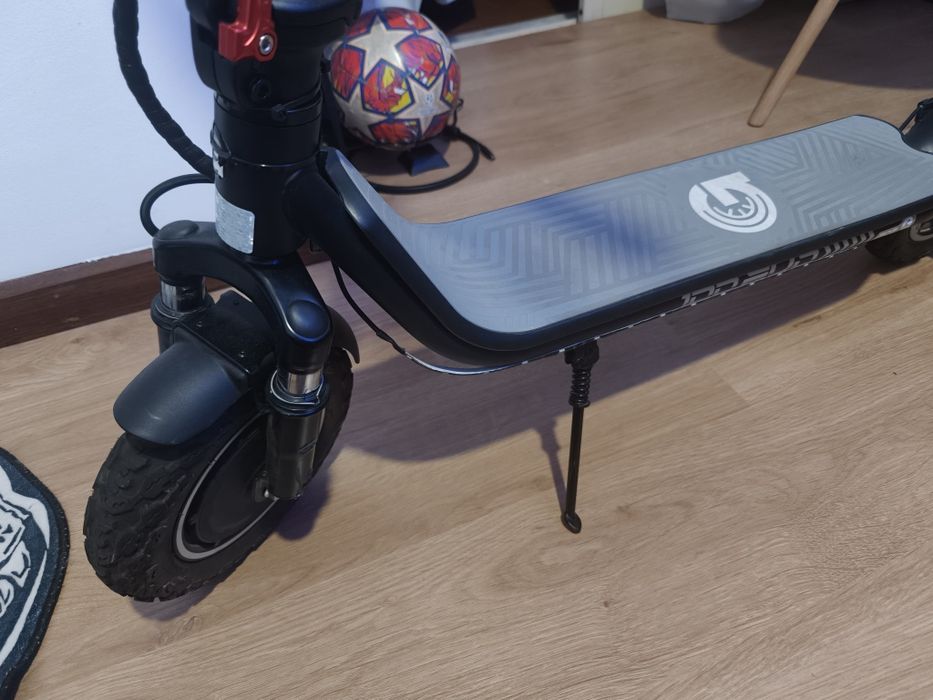 Trotinete UrbanGlide 100 Evo