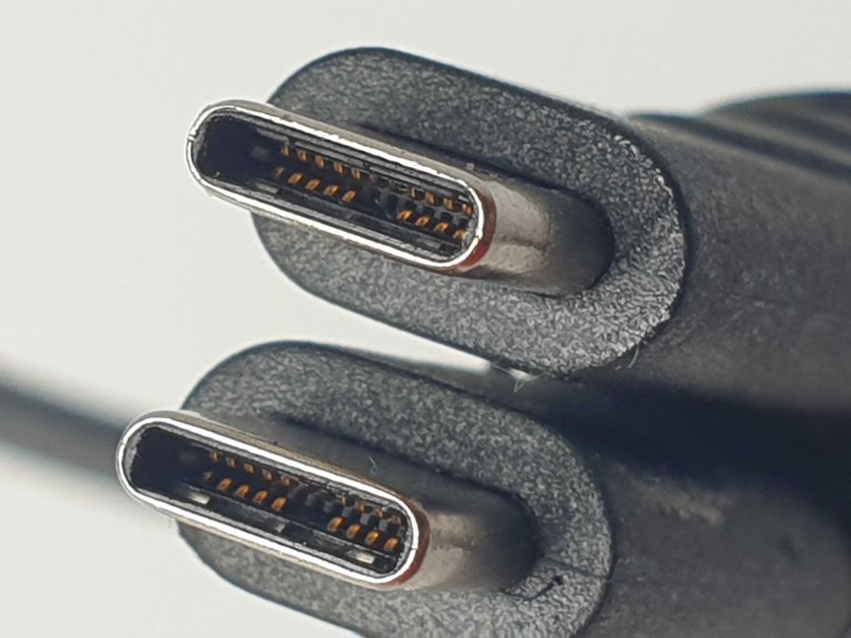 кабель  USB C to USB C  100W  Samsung BN39-02259B Thunderbolt 3  1 м