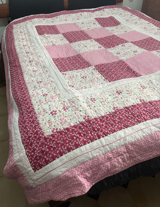 Colcha Patchwork Reversível + 3 almofadas Vertbaudet