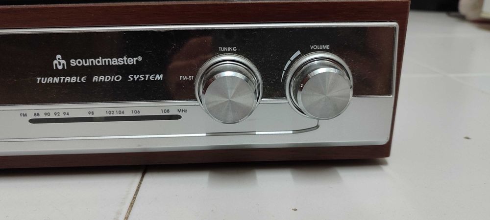 Gira discos radio FM am