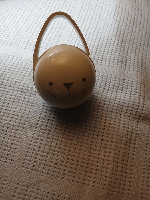 Etui na smoczek. Suavinex