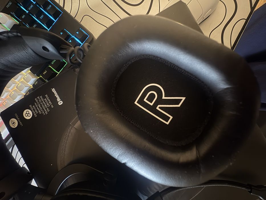 Навушникт logitec g pro 2