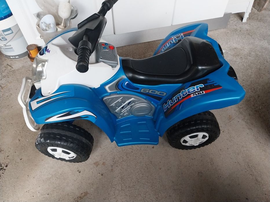 Moto 4 para criança