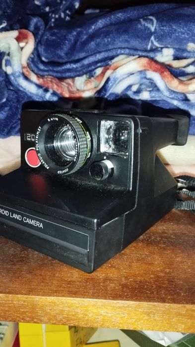 Polaroid Land Camera 2000 – Vintage (anos 70)