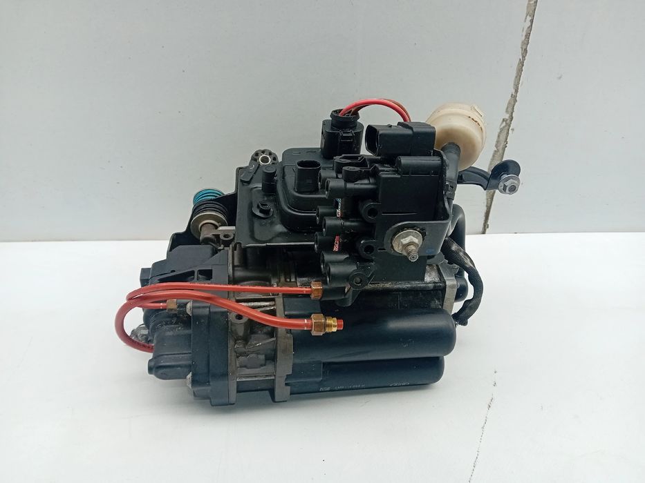 Compressor suspensão AUDI Q8 (4MN)