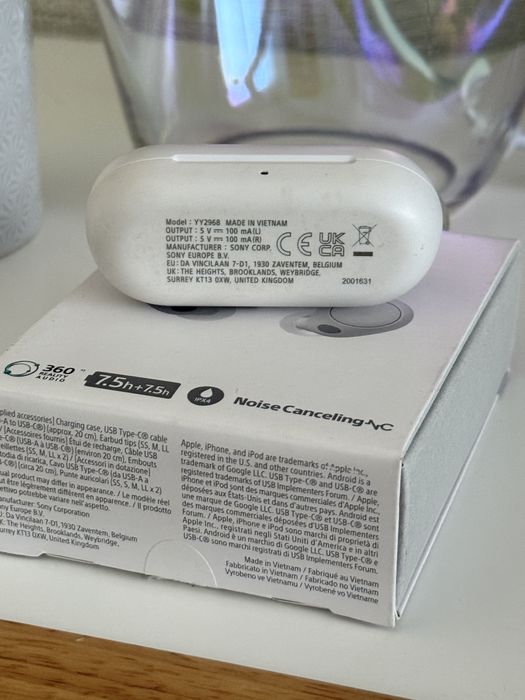 Auriculares Sony WF-C700N