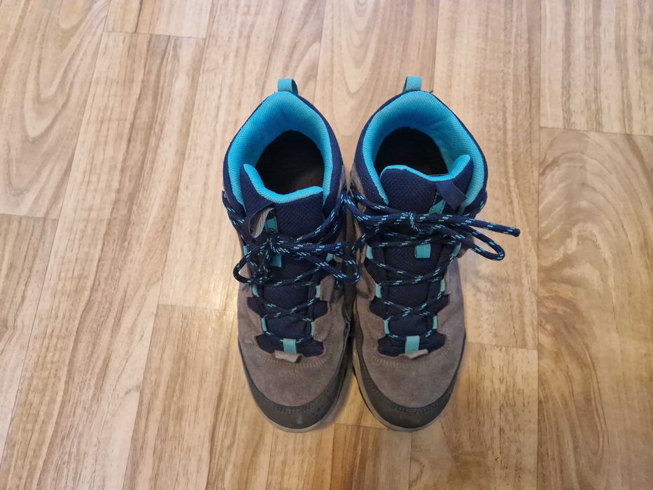 Buty młodzieżowe QUECHUA Traperki / Zimowe rozm. 39 - Tanio, Warszawa