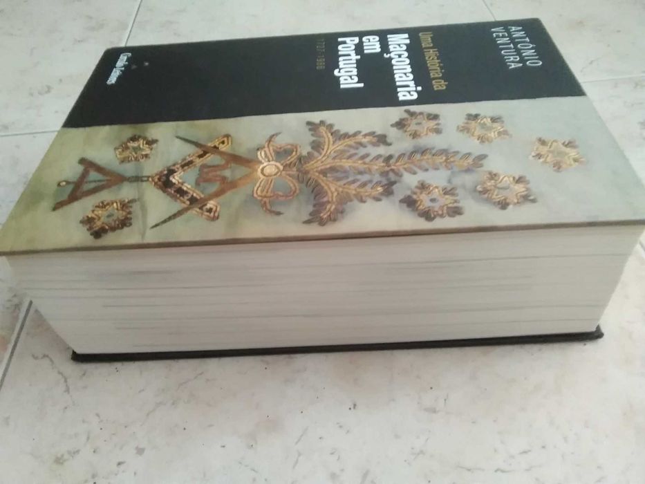 Uma História da Maçonaria em Portugal - 1727 /1986