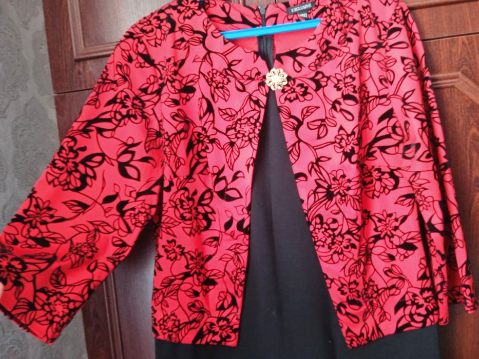 Жіночі святкові сукні 56 розмір