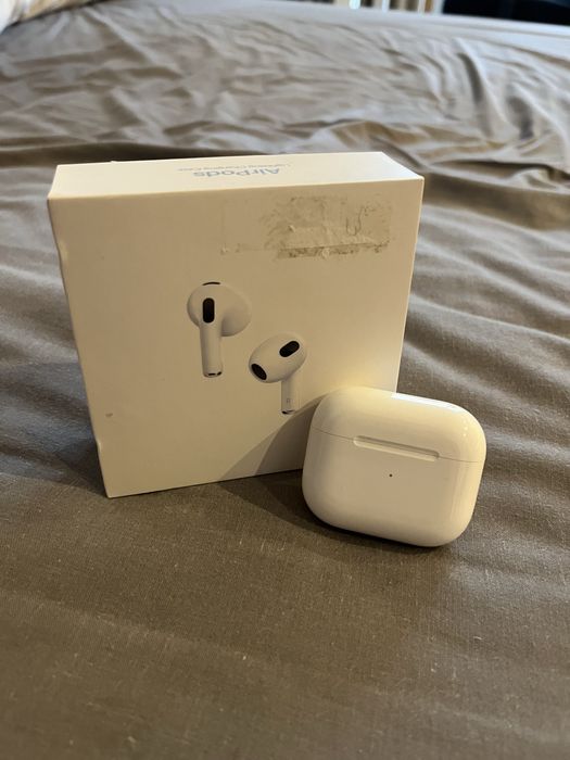 Apple Airpods Gen 3 - Semi Novos e Higienizados