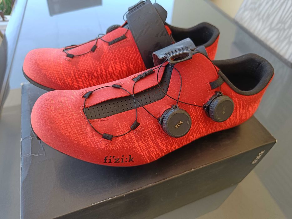 Sapatos de ciclismo de estrada Fizik Vento Infinito Carbon 2