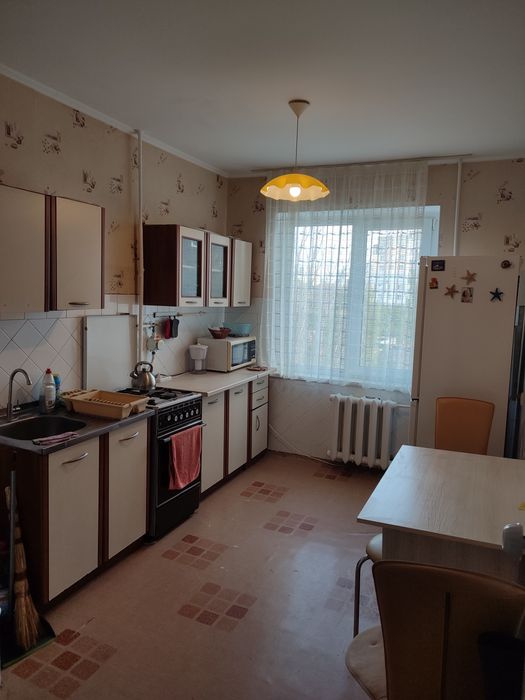 3 кімнати, Шуменський, тариф на опалення - 3 грн/ кв.м.