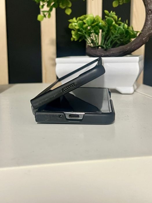Samsung Z Fold5 – Excelente Estado