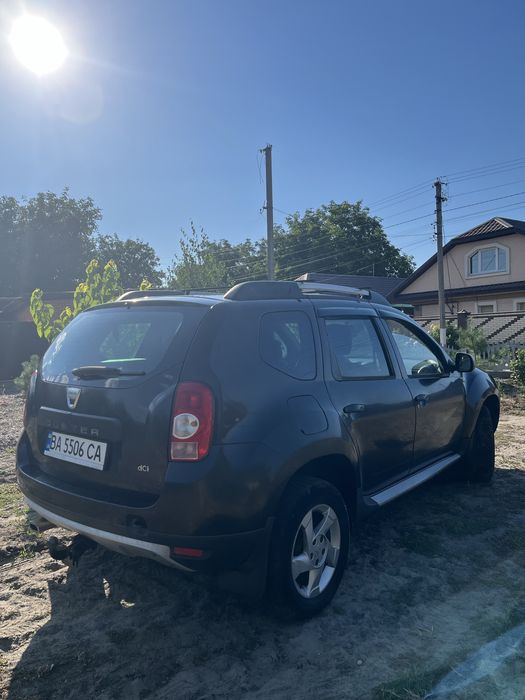 Dacia Duster 2010 року