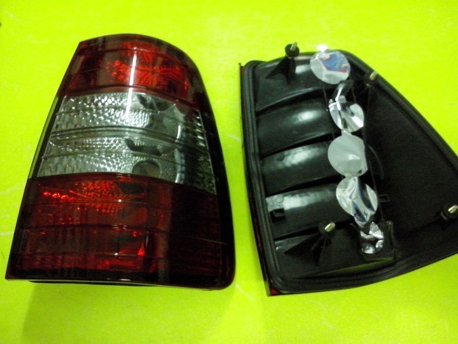 Par de Farolins de trás Mercedes Kombi W124 T124 (Novos)
