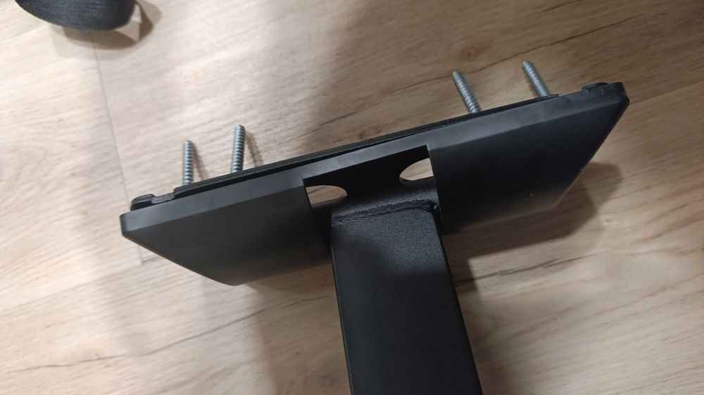 Wall-Mount TV Bracket63824734283011123