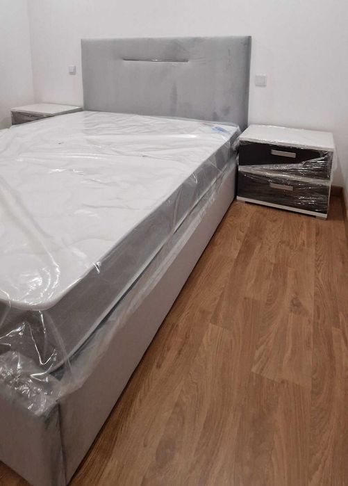 Camas de Casal Estofadas de Luxo 199€ Disp. em Várias Cores! 190x140m!