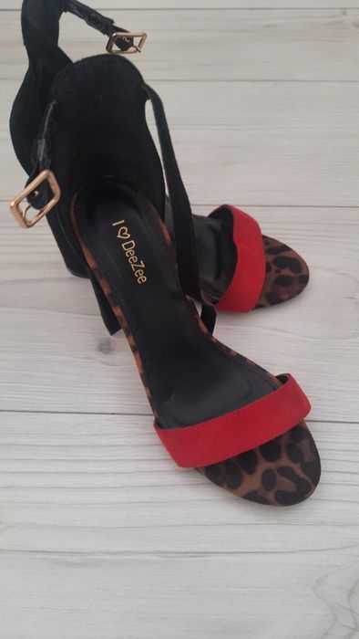 Buty damskie....