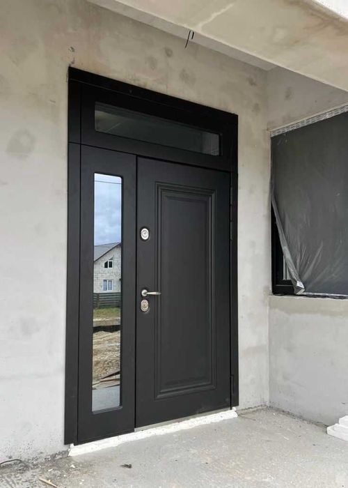 Двері Вхідні Будинок Квартира Двері зі складу Монтаж дверей Металеві