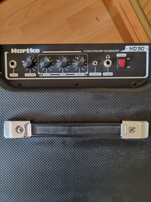 Amplificador baixo Hartke HD50 com coluna Jensen