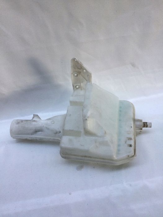 mercedes w 907 sprinter zbiorniczek spryskiwaczy 15549454a oryginał