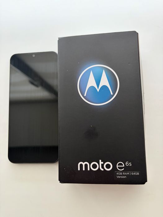 Смартфон Моторола е6s