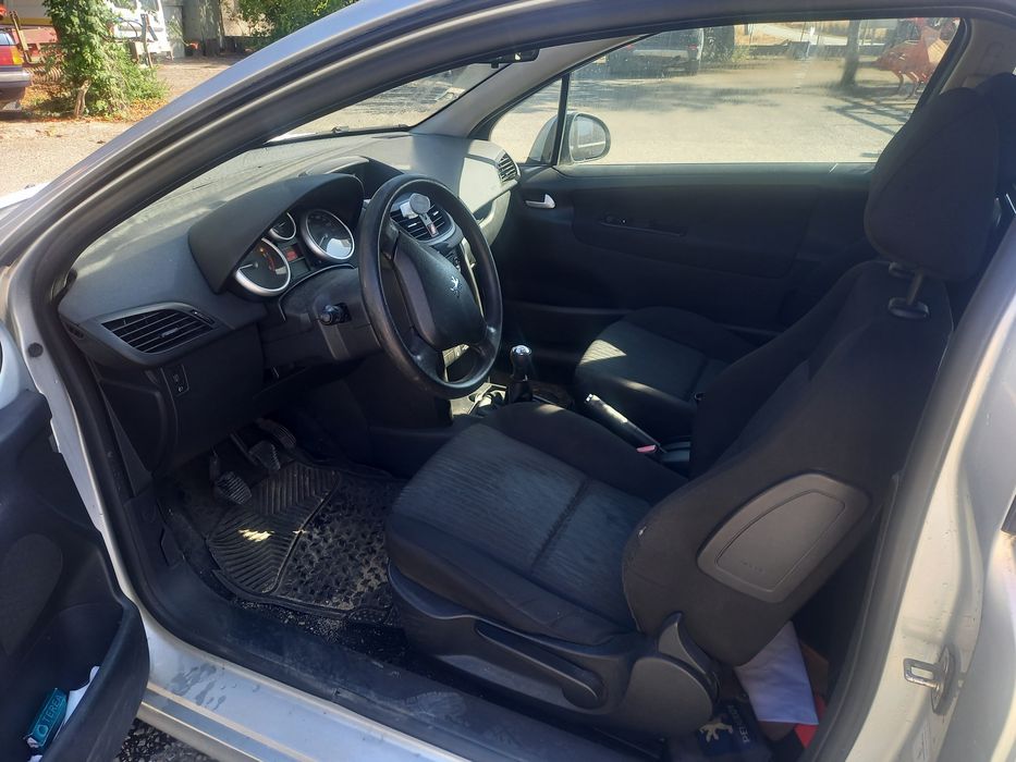 Peugeot 207 hdi comercial