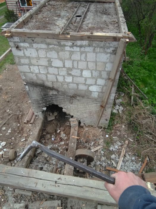 Wyburzenia i rozbiórki