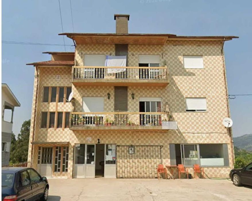 Prédio - Venda - Penafiel