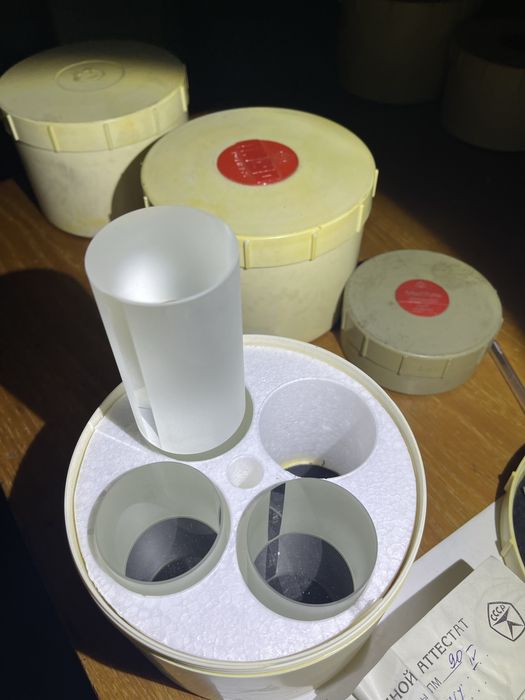 Пластины  плоские стеклянные  ПИ. Разные