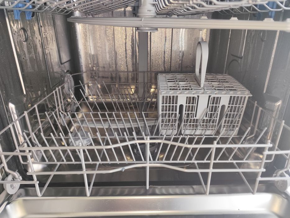 Máquina de Lavar Loiça Indesit D2F HK26 14 Conjuntos