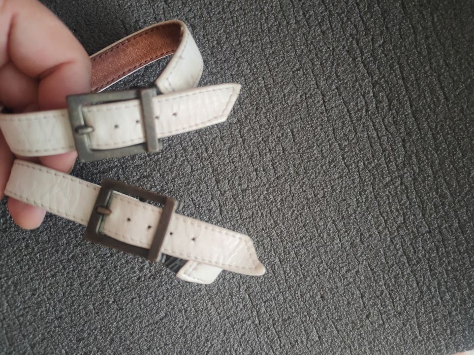 Пряжки  металеві