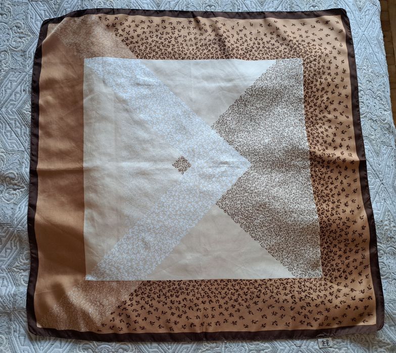 Хустина в кольорі лате. Винтаж.