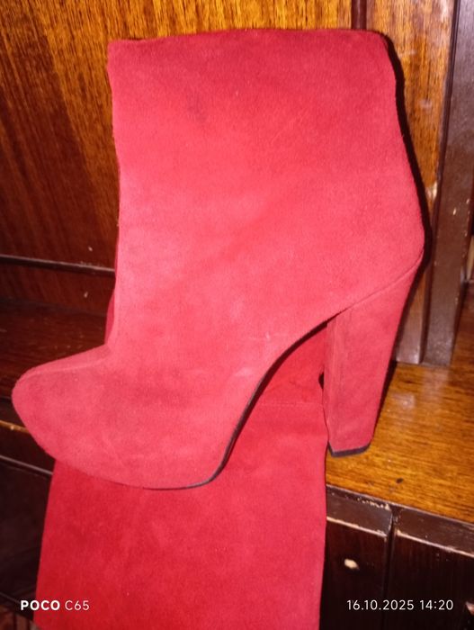 Ботфорты демисезонные в отличном состоянии