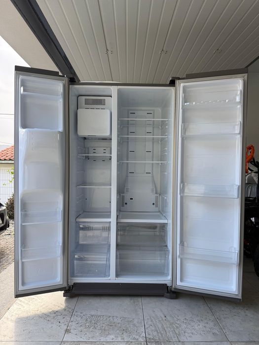 Frigorífico Americano Samsung RS7547BHCSP