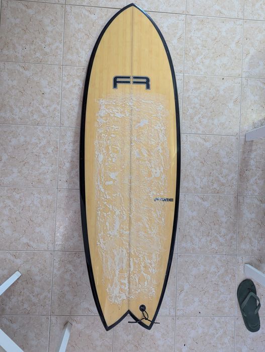 Surfboard - Retro Fish 5'6"