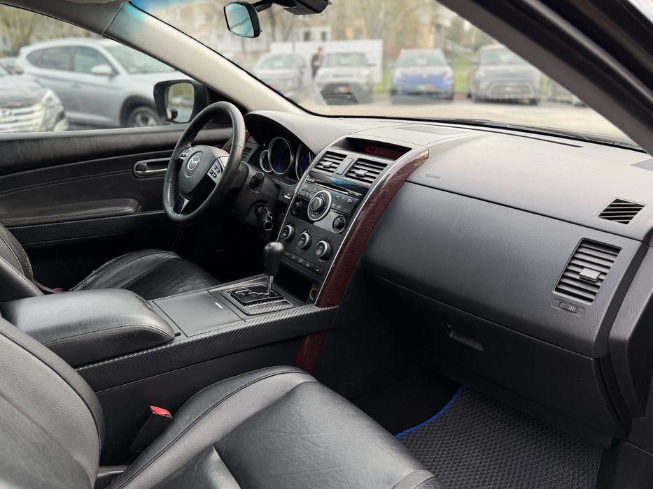 MAZDA CX-9 2008 року, 3.7 газ/бензин, автомат, 7 місць