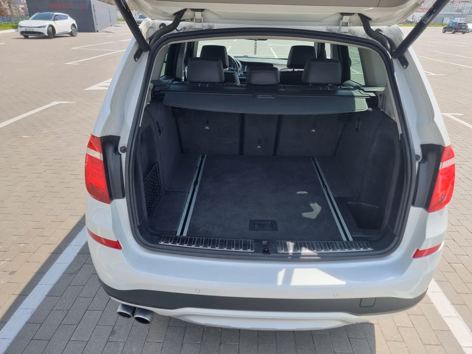 Bmw x3 x drive     28i